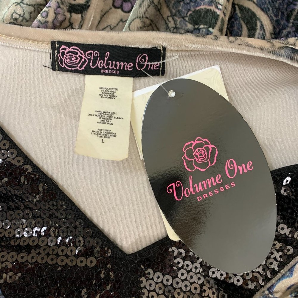 Volume One Large Dress NWT Velvet Gray Knee V Neck - Picture 4 of 6